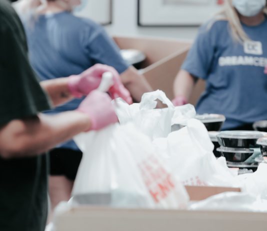 Armut in Frankreich: In 2023 gibt es 9% mehr Empfänger von Lebensmittelspenden Lebensmittelhilfe