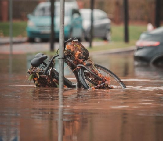 Sturm Domingos: Überschwemmungen auf Korsika Ueberschwemmung_Illustration