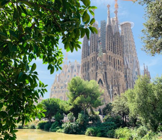 Barcelona: Die Baustelle der Sagrada Familia wird nach mehr als 140 Jahren Arbeit bald beendet sein Sagrada_Familia_Gaudi_Barcelona