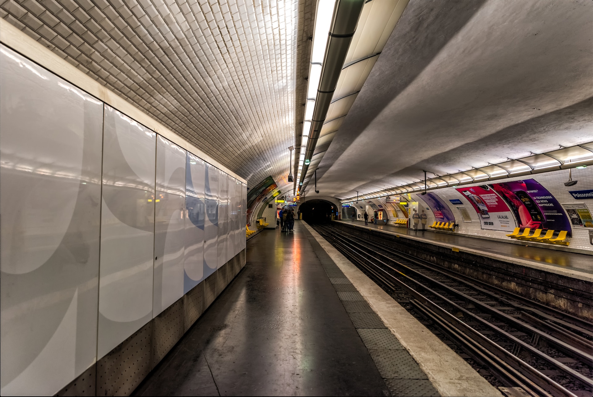 Antisemitismus: Rabbiner in der Pariser Metro angegriffen
