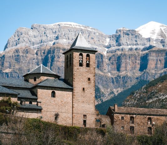 Erdbeben: In den Hautes-Pyrénées hat am Montagabend zweimal die Erde gebebt Pyrenäen