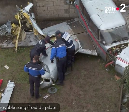 Notlandung eines Flugzeugs in Villejuif: Pilot bewies eine unglaubliche Kaltblütigkeit Absturz_Villejuif_ScreenF2