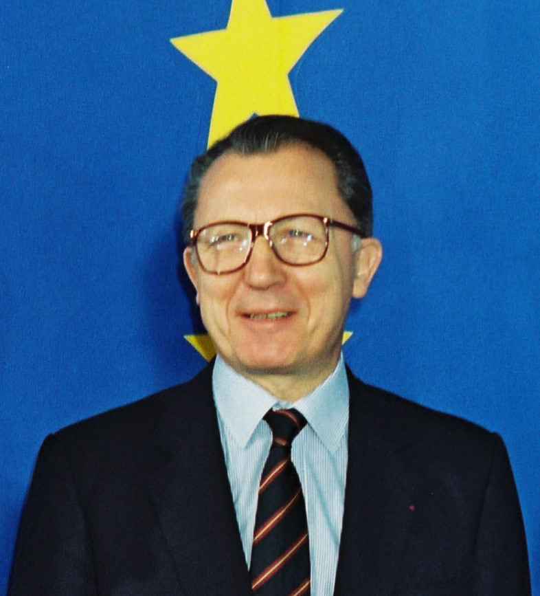 Paris: Emmanuel Macron erweist Jacques Delors eine feierliche Ehrung