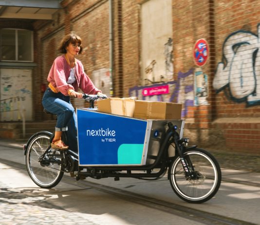 Umwelt: Ein Unternehmen in Nizza bietet umweltfreundliche Lieferdienste an Lastenfahrrad