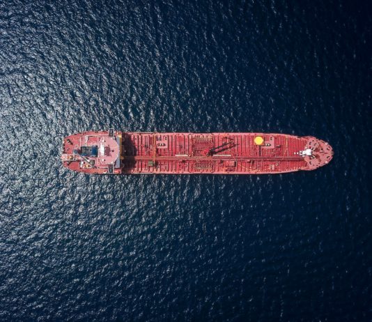 Drogenhandel: Abwurf auf See – die neue Technik der Drogenhändler Frachtschiff