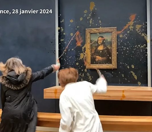 Louvre: Umweltaktivistinnen werfen Suppe auf die „Mona Lisa“ Attacke_Mona-Lisa_Paris_ScreenYoutube