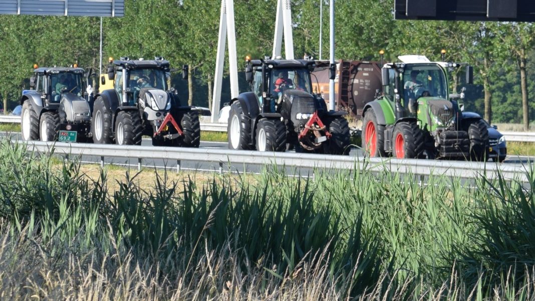 Bauernproteste_Traktoren