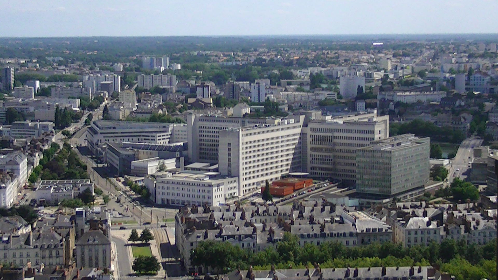 Nantes: Tod in der Notaufnahme - Patientin starb auf Trage im Gang