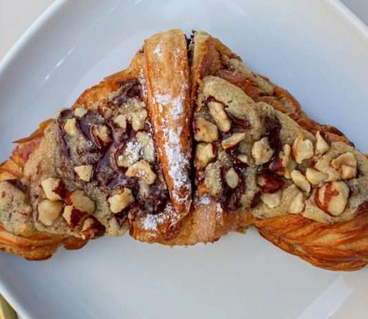 Der Croissant-Cookie – das neue Gebäck ist ein Renner auf TikTok und in einer Pariser Bäckerei Crookie