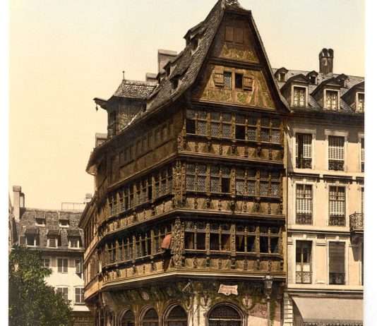 Gastronomie in Straßburg: Die Brasserie Kammerzell – eine legendäre Institution Brasserie_Kammerzell_um_1900