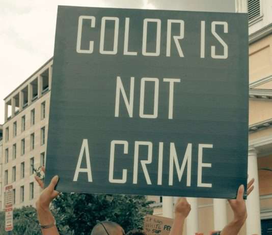 Frankreich: Toleranz bleibt stabil – doch Hassverbrechen nehmen zu Anti-Rassismus