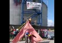 Extinction Rebellion protestiert vor Total-Raffinerie in Le Havre Extinction_Rebellion_Total_ScreenX