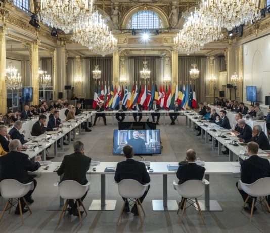 Ukraine-Krieg: Paris und Berlin wollen ihre Meinungsverschiedenheiten beilegen Ukraine_Gespräche_Paris