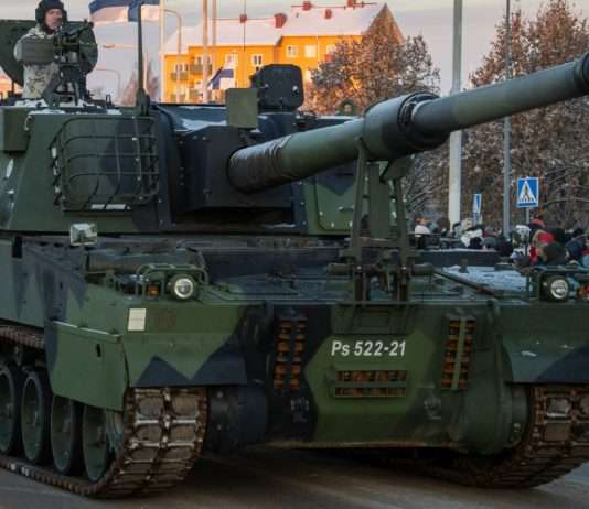 Ukraine-Krieg: Emmanuel Macron soll in Prag seine Haltung zu nicht-europäischer Munition verdeutlichen Panzer