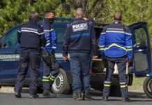 Tragödie in Haute-Savoie: Leichen von drei Kindern in einem Haus gefunden – Mutter auf der Flucht Gendarmerie