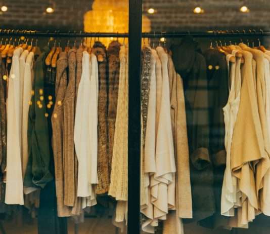 Shein in Frankreich: Wie ein Ultra-Fast-Fashion-Riese seine Imagekur orchestriert Fast_Fashion_Textilherstellung