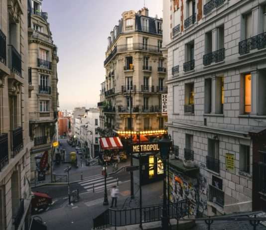 Frankreich vs. Deutschland – Sicherheit und Sicherheitsgefühl Paris_Strassenbild