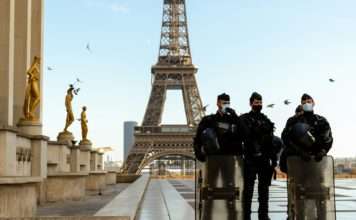 Fußballgewalt in Paris: Wie Ausschreitungen von Nizza-Fans eine französische Dauerkrise offenlegen Polizei_Paris_Sicherheit
