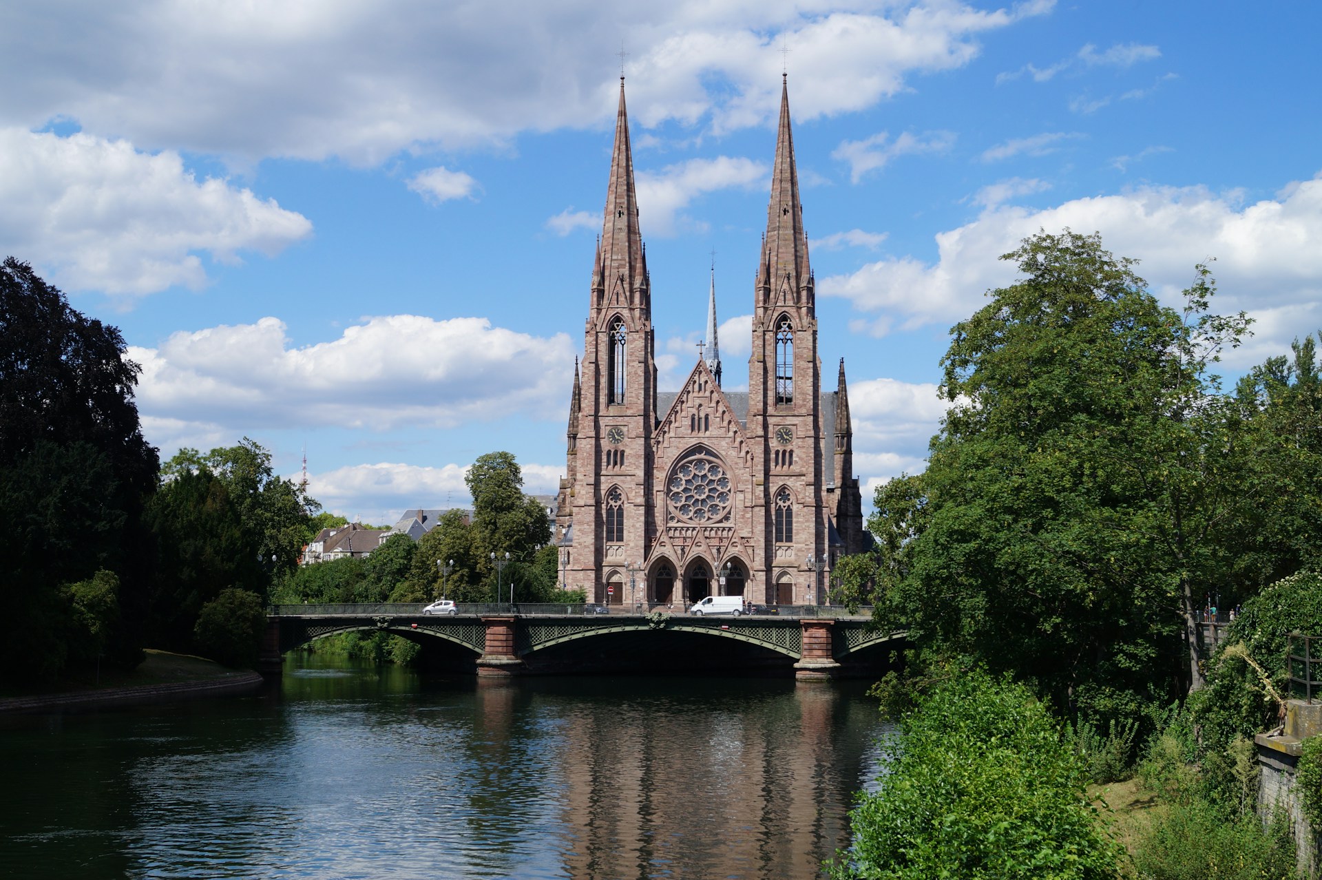 Sicherheit: Frankreichs Kirchen unter besonderem Schutz zu Ostern