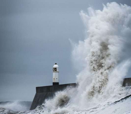 Spektakuläre Flutwellen zur Tagundnachtgleiche: Was steht in den kommenden Tagen bevor? Springflut