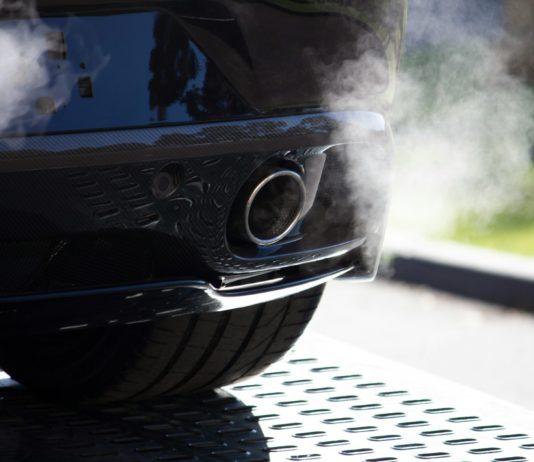 Französische Regierung präsentiert 15 Verpflichtungen zur ökologischen Transformation bis 2027 Strassenverkehr_C=2