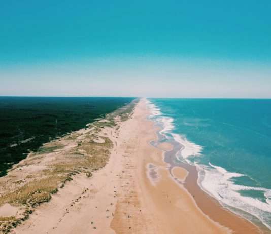 Die Bedrohung durch Küstenerosion in der Nouvelle-Aquitaine: Eine Region mobilisiert sich Strand_Lacanau