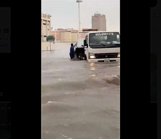 Unwetter in Dubai: Ein seltenes Naturereignis bringt Chaos Dubai_Starkregen_ScreenX