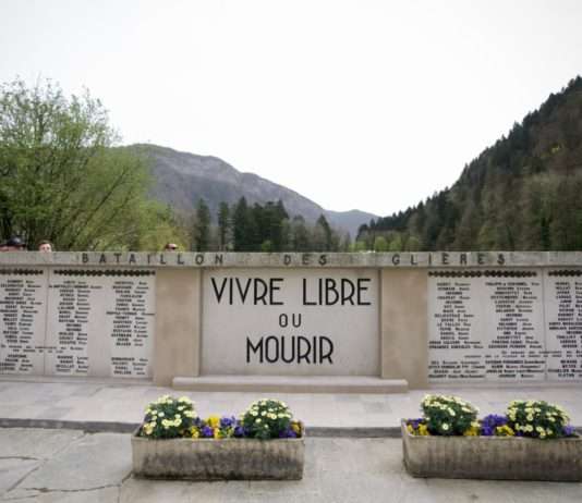 Gedenkfeiern zum 80. Jahrestag der Befreiung Frankreichs im Zweiten Weltkrieg Gedenstätte