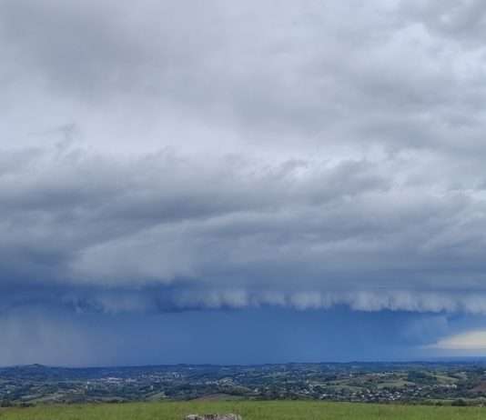Sturmwarnung für Korsika: Windgeschwindigkeiten von bis zu 180 km/h erwartet Sturm_Südwestfrankreich