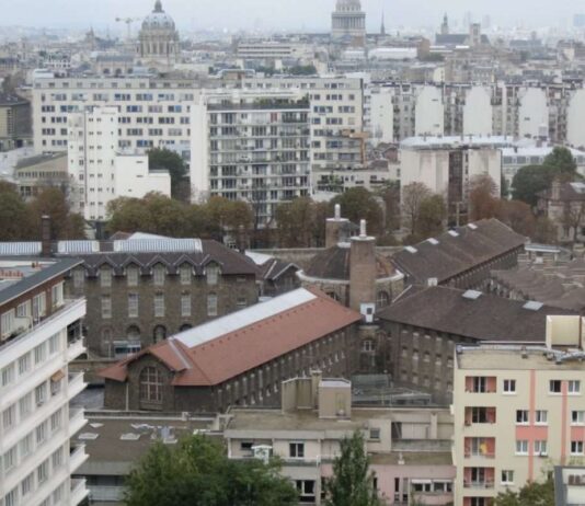 Sarkozy im Gefängnis: Wenn ein Präsident fällt – und das System wankt La-Sante-Prison-MCB