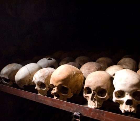 Auf der Suche nach der Wahrheit: Neue Klage im Fall der ermordeten französischen Soldaten in Ruanda Nyamata_Memorial_Ruanda.