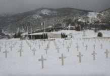 Vercors: Ein Denkmal der Widerstandskraft und Tragik Vassieux-en-Vercors_Memorial_de_la_Resistance_img_5626