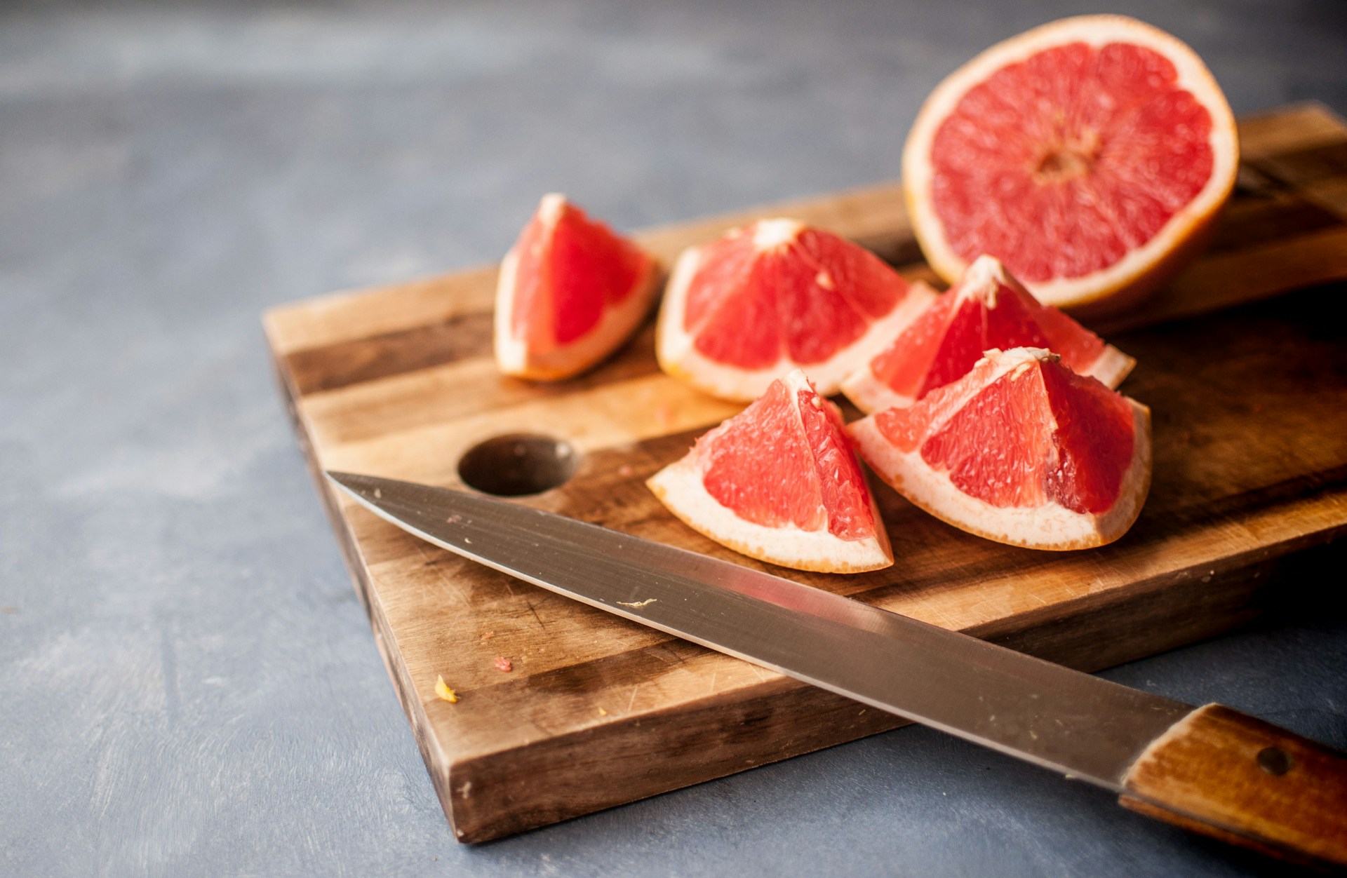 Der korsische Pomelo: Ein saftiges Wunder aus dem Zitrusparadies