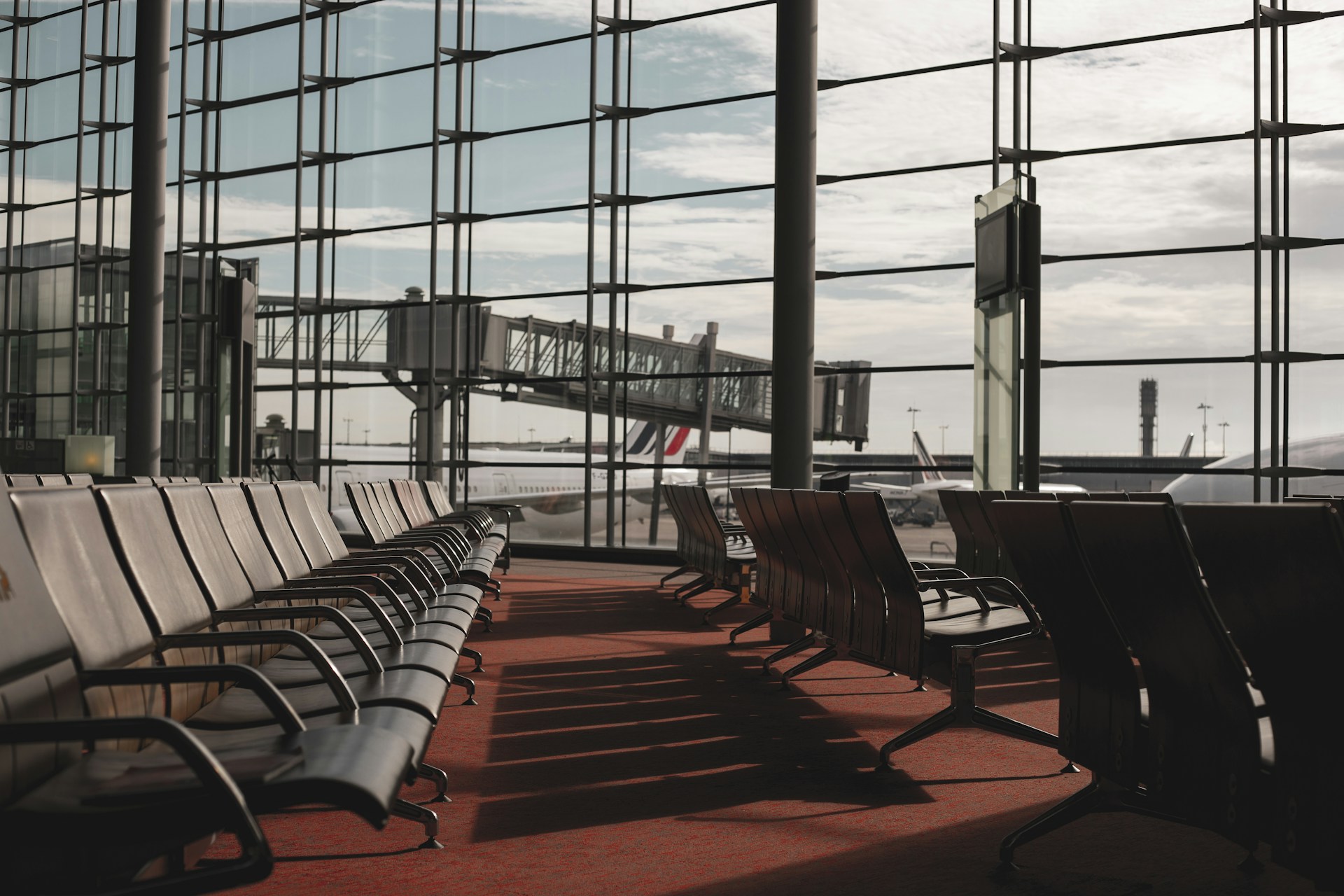 Turbulenzen am Himmel: Was erwartet Passagiere ab Donnerstag in Frankreich?