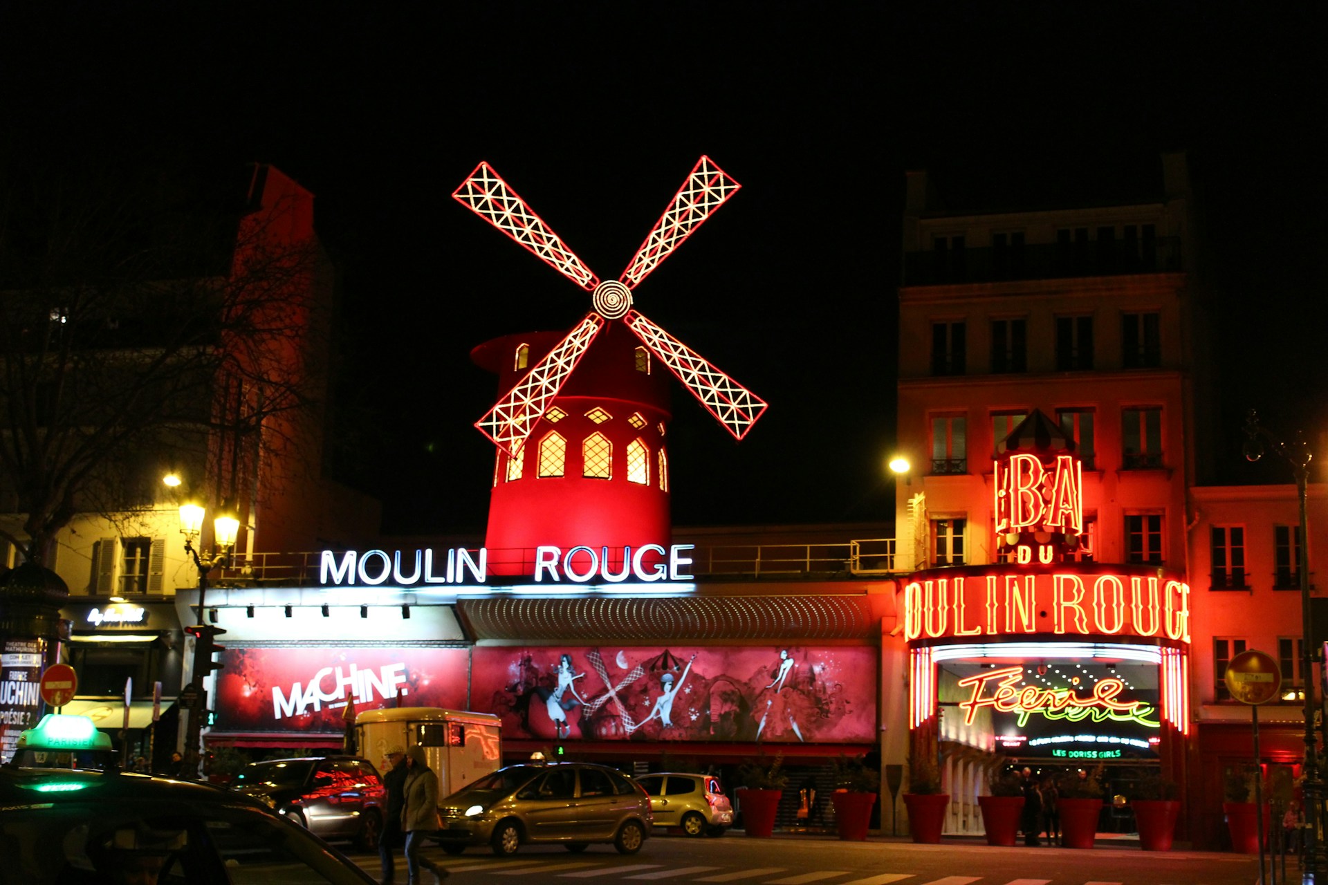Moulin Rouge: Das legendäre Kabarett im Herzen von Paris
