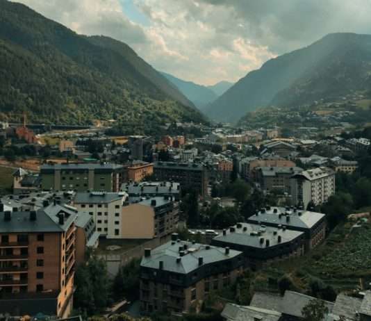 Andorra: Ein Zwergstaat mit gigantischem Charme Encamp_Andorra
