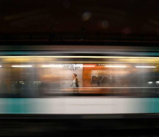 Paris 2024: Smart-Kameras in der Metro für Echtzeit-Passagierdaten Metro_Paris