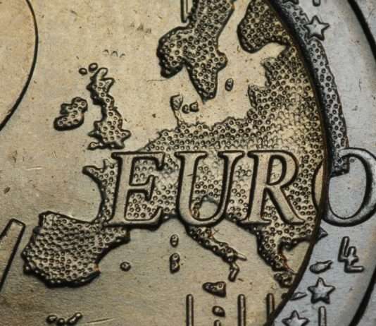 Europas größte Falschgeldwerkstatt in Spanien ausgehoben: So erkennen Sie die Imitate 2_Euro_Münze