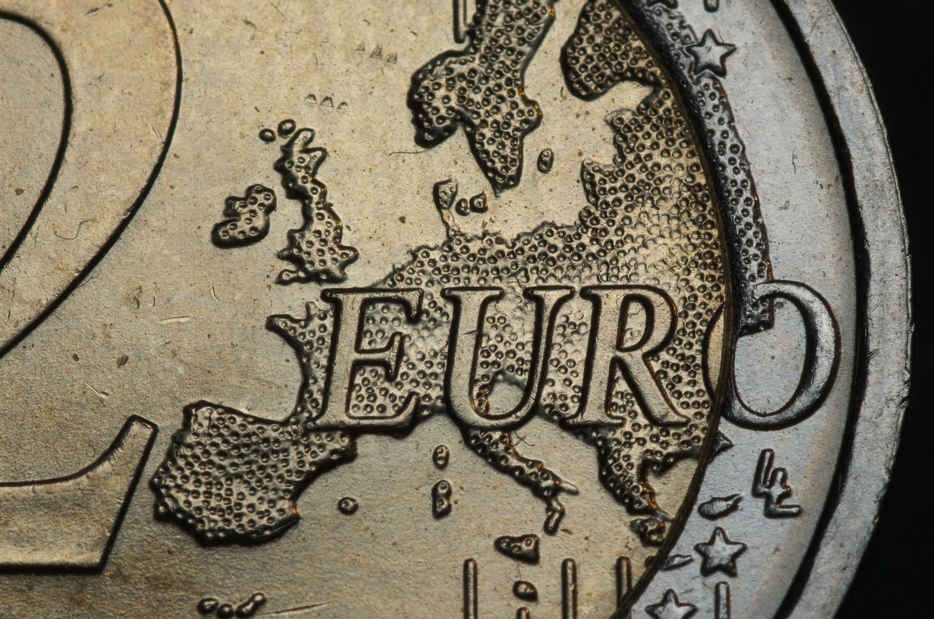 Europas größte Falschgeldwerkstatt in Spanien ausgehoben: So erkennen Sie die Imitate