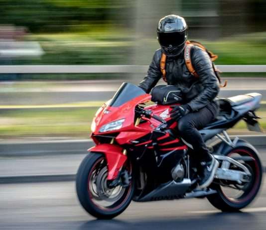 Neue technische Überprüfung für Zweiräder startet am 15. April Motorrad