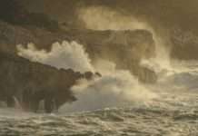 „Benjamin“ wütet über Frankreich – droht eine Wetterbombe? Sturm_Küste