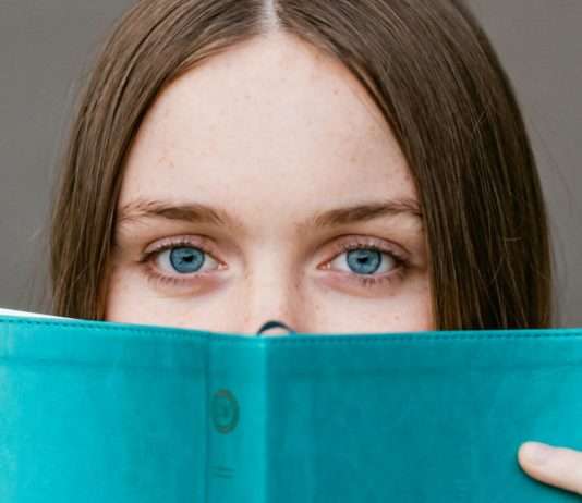 Wenn Buchstaben Welten öffnen – Deutschland und Frankreich im Kampf gegen Analphabetismus Lesen