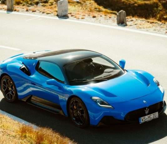 Rasante Fahrt mit Folgen: Deutscher Raser in den Ardennen gestoppt Maserati