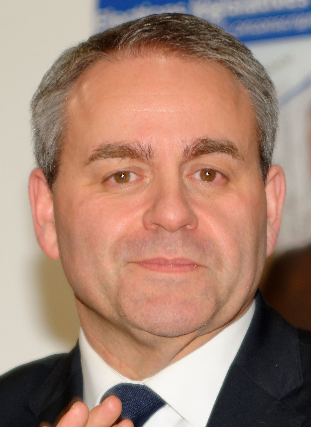 Xavier Bertrand fordert Boykott der COP29 in Aserbaidschan nach Vorwürfen der Einmischung