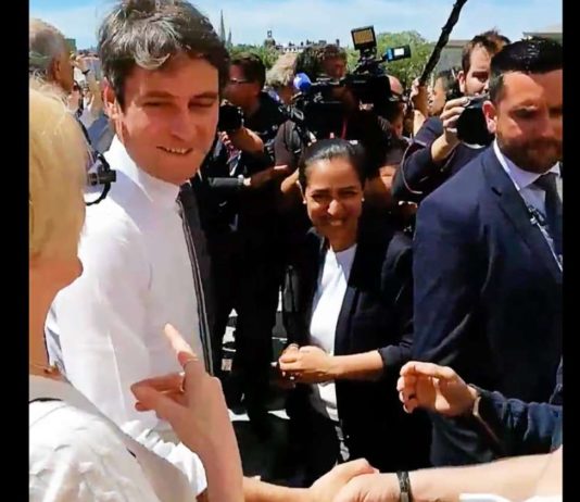 Komplimente für Gabriel Attal in La Rochelle: Zwischen Gedenken und Wählergunst Attal_La-Rochelle