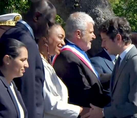 Erinnerung an die Sklaverei: Gabriel Attal kündigt große nationale Ausstellung für 2026 an Attal_la-Rochelle_ScreenX