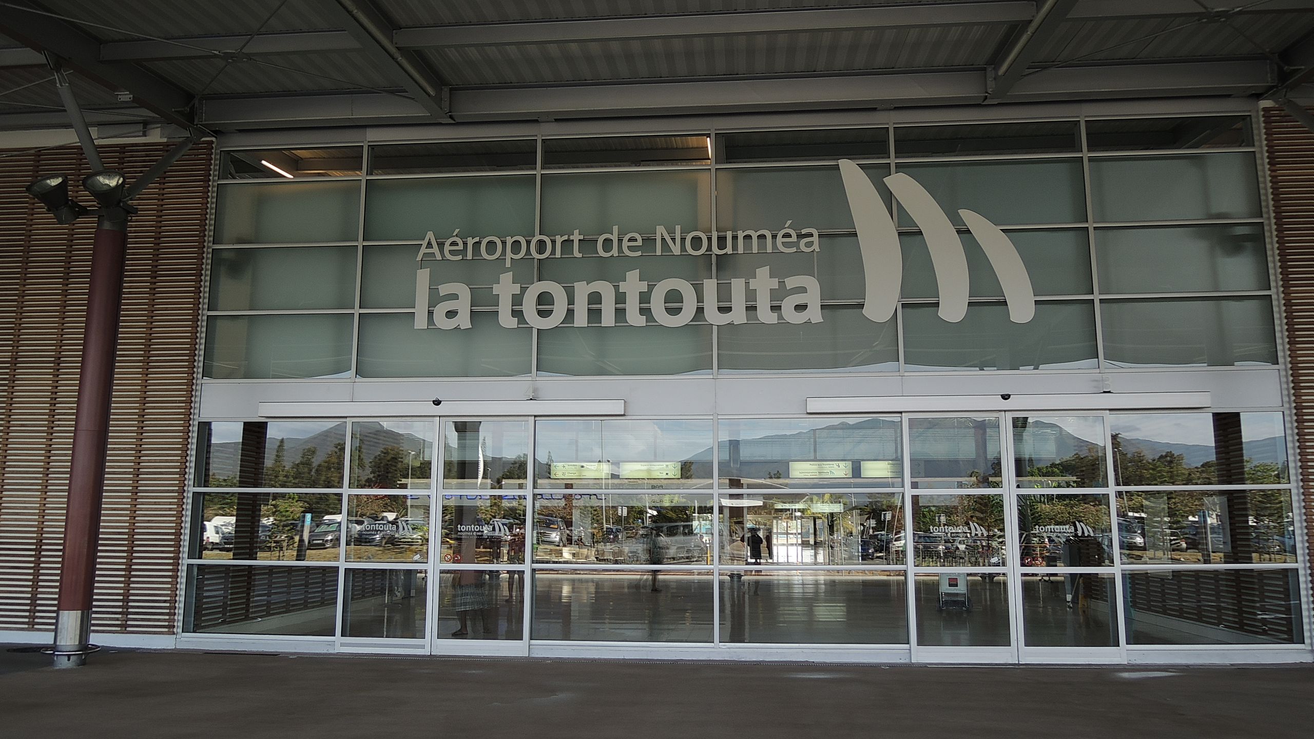 Neukaledonien: Flughafen in Nouméa bleibt weiterhin geschlossen