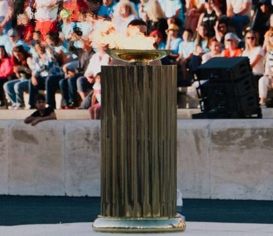 Fackelträger für Paris 2024: Eine vielfältige Auswahl Olympische_Flamme