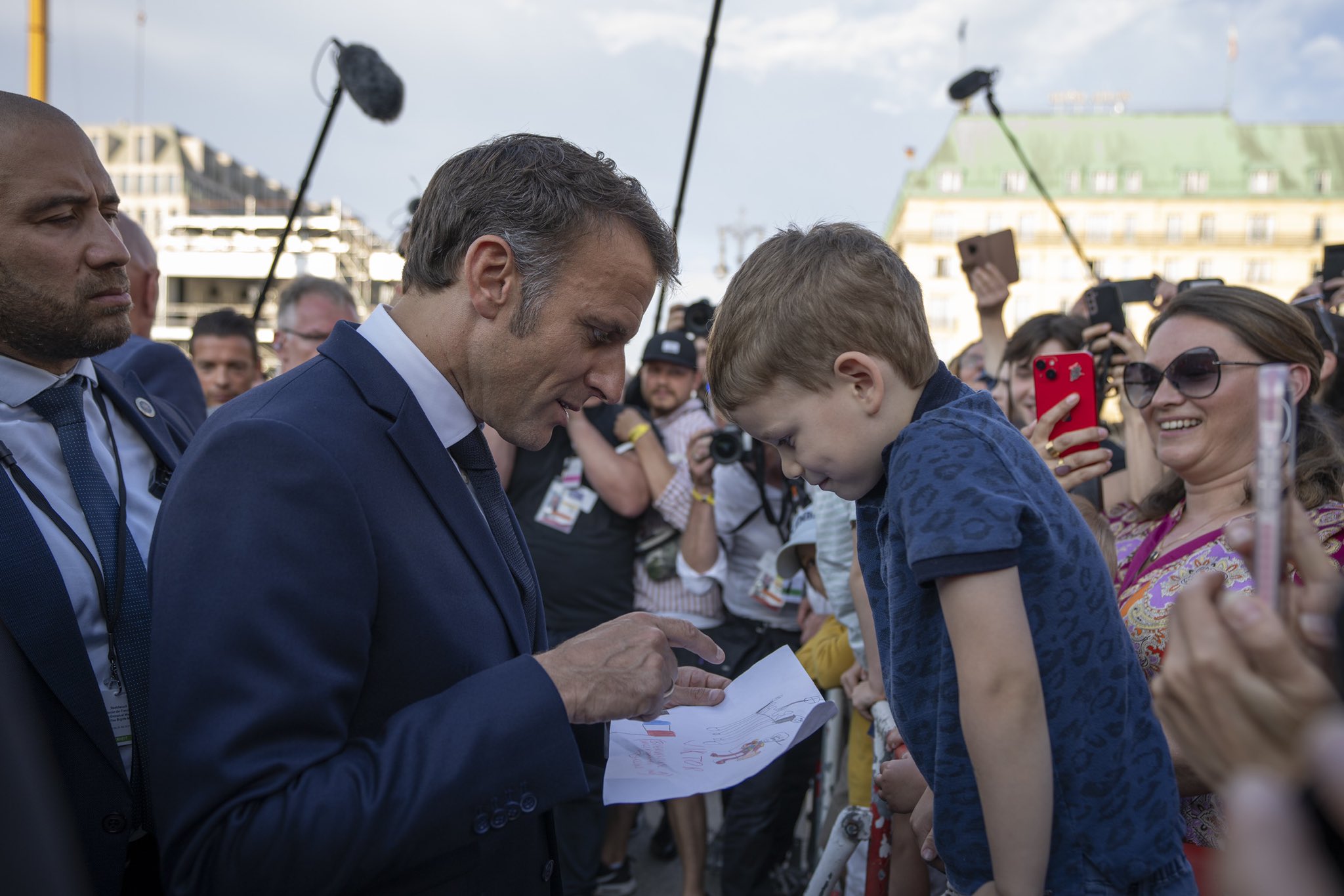 Macron und die französischen Raketen: Ein Paradigmenwechsel in der Ukraine