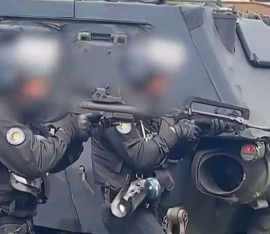 Neukaledonien: Zusätzlich 480 Gendarmen Gendarmeria_Neukaledonien_ScreenX